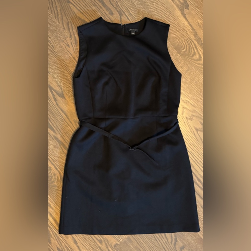 Elegant Black Sleeveless Dress
